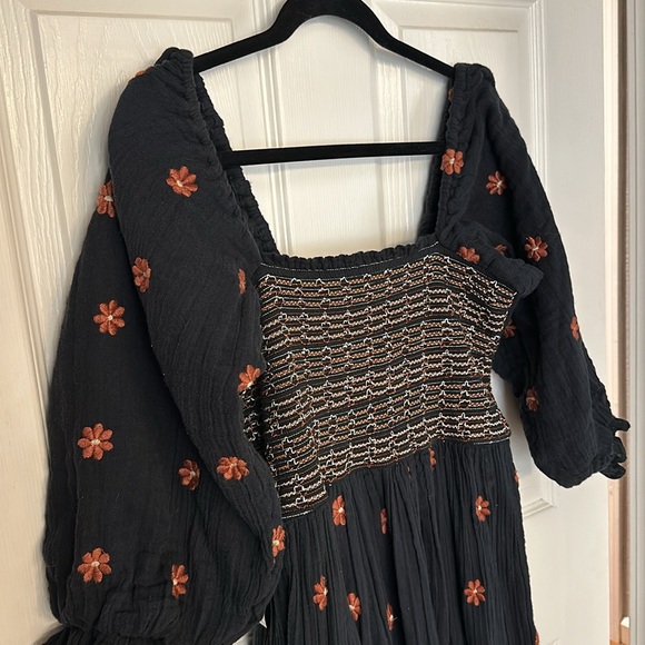 Free people flower dress - Picture 2 of 4